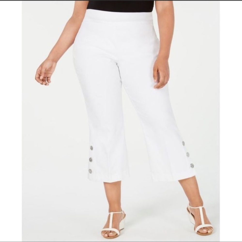 Cache White Capri Pants